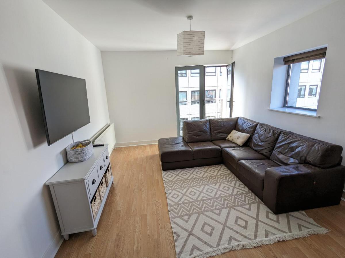 Best Location In Belfast! Free Parking Luaran gambar