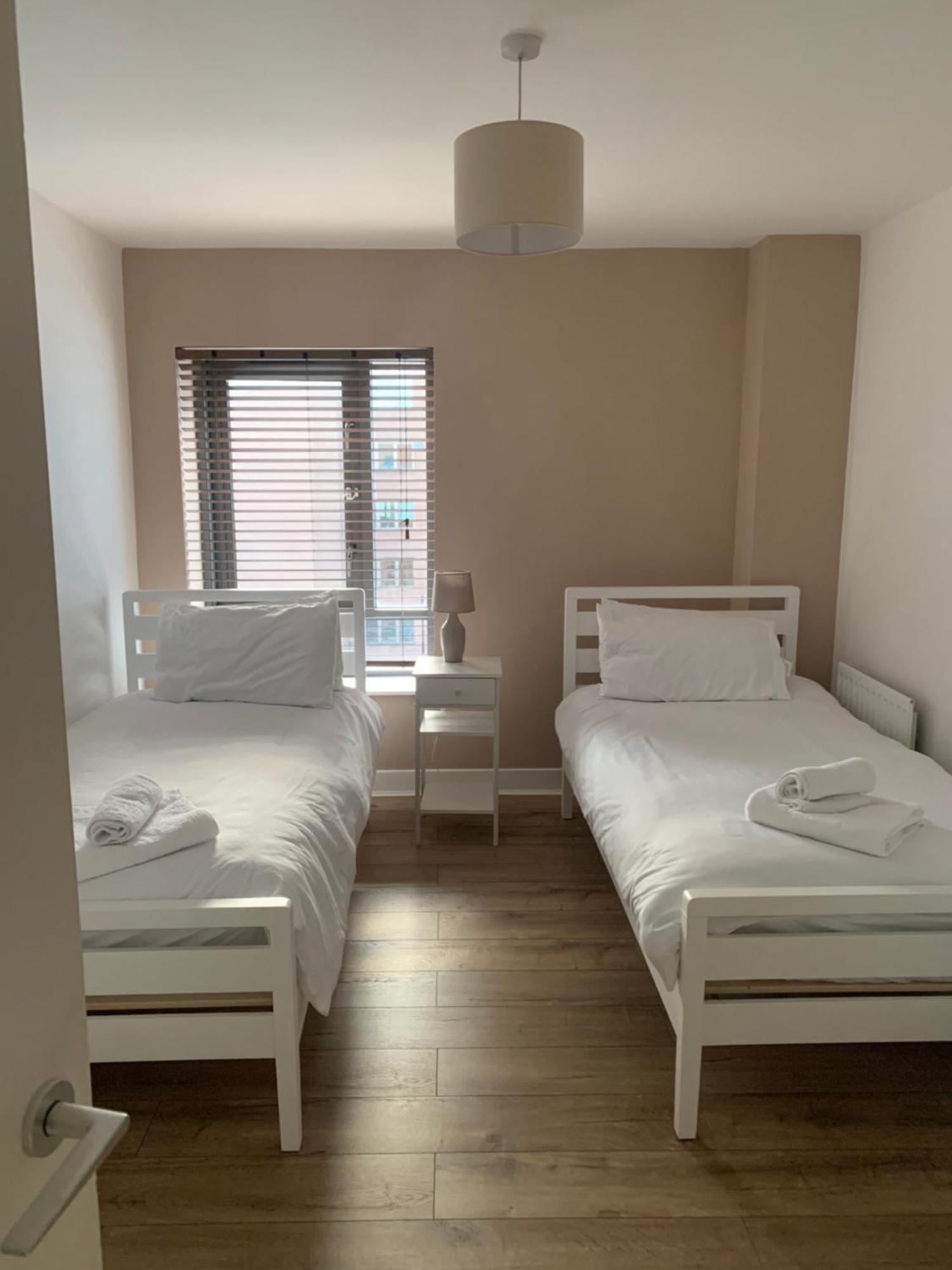 Best Location In Belfast! Free Parking Luaran gambar